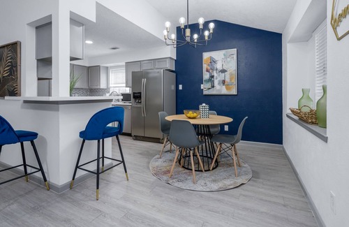 Pasadena Casa | VIBRANT Houston OASIS with private pool and patio, sleeps 8