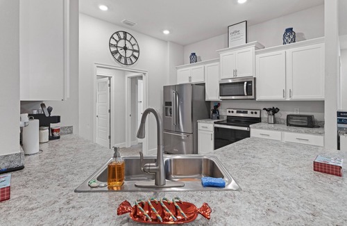 Port Malabar Casa | Vibrant Oasis by Eastern Florida State College