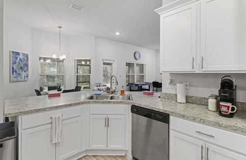 Port Malabar Casa | Vibrant Oasis by Eastern Florida State College