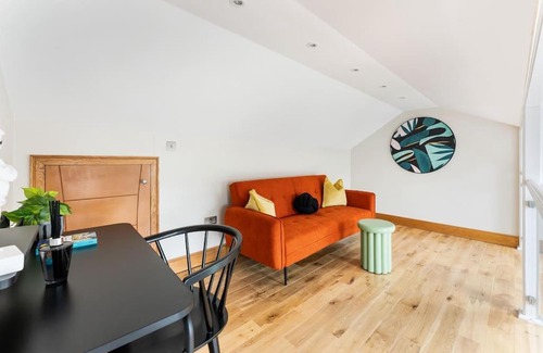East Walworth Apartamento | Vibrant Urban Escape, Family Friendly - Sleeps 7!