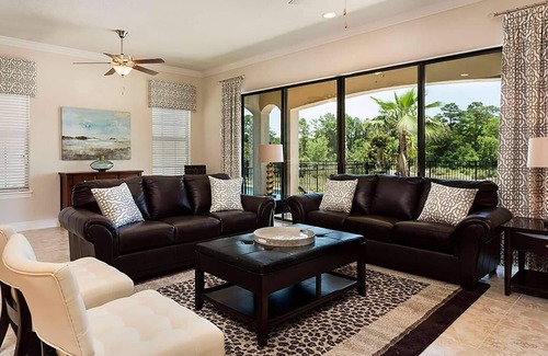 Reunion Casa | Vibrant Villa With Themed Games Room at Reunion