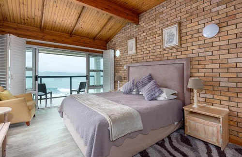 Victoria Bay Casa | Vic Bay Beach House