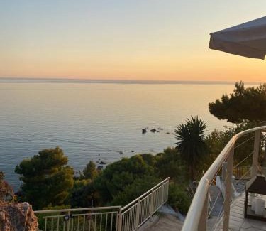 Sinarades Apartamento | Vicky's Panoramic View Apartments