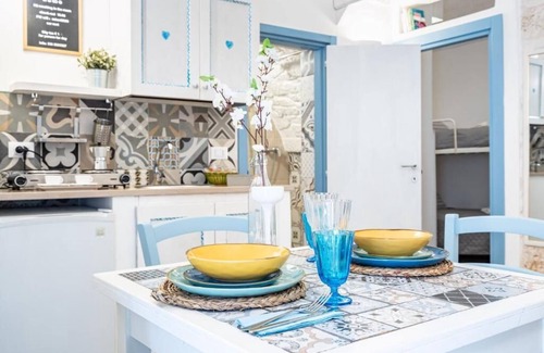 Ostuni Apartamento | Vico di Ostuni Apartments by Rentbeat