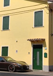 Castelnuovo del Garda Casa | Vicolo Mincio Home