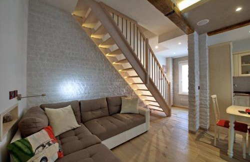 Castelnuovo del Garda Casa | Vicolo Mincio Home