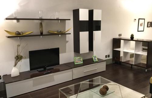 Chueca Apartamento | Victor Hugo 4 dcha BajoA by Forever Rentals