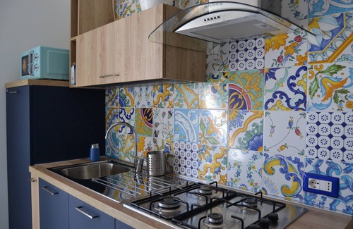 Torre Annunziata Apartamento | Victoria Apartments: Capri | 5 mins from Pompeii Ruins