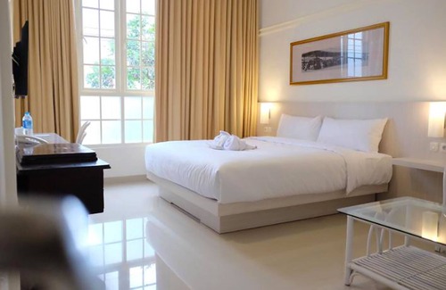 Blimbing Hotel | Victoria Bed & Breakfast