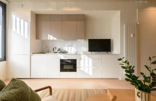 Ciudad Universitaria Apartamento | Victoria Chic Suites 06