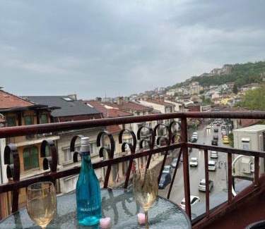Veliko Tarnovo Apartamento | Victoria Hotel Rooms & Victoria Apartment Veliko Tarnovo