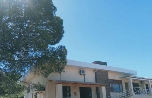 Beaufort West Casa | Victoria Oaks Beaufort West Guest House