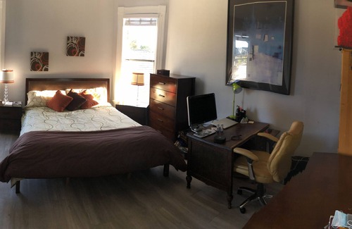 Prescott Condominio | West Oakland Victorian 1 cuadra de BART, 1 parada de SF, por Jack London Square