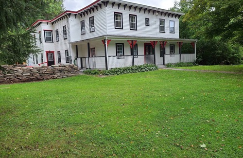 Lexington Casa | Alquiler de vacaciones histórico Catskill actualizado tiene wifi