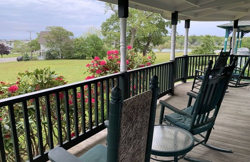 East Chop Casa | Victorian cottage overlooking downtown Oak Bluffs and the Harbor.