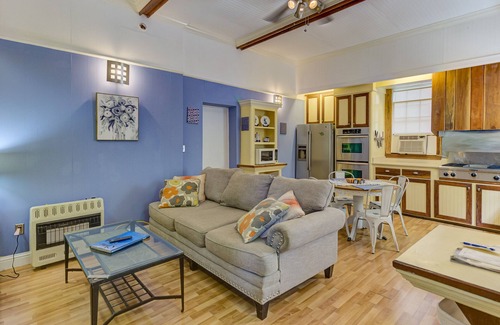 Vicksburg Casa | Victorian home with four bedrooms and four and one half bathrooms.