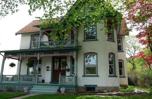 Clearfield Cama Y Desayuno | Victorian Loft Bed and Breakfast