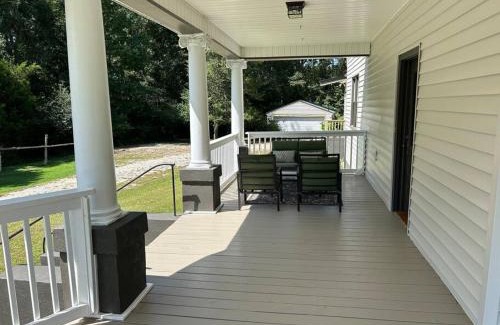 Cross Hill Casa | Victorian mini mansion near Lake Greenwood