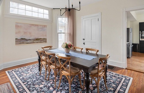 New Albany Casa | Victorian near Louisville - PGA Tour, Derby, NULU