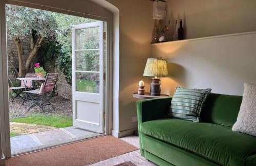 Stamford Apartamento | Victorian Red Brick Barn in the Heart of Stamford