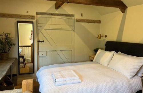 Stamford Apartamento | Victorian Red Brick Barn in the Heart of Stamford