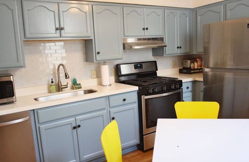 Tulane - Gravier Casa | Victorian Shotgun | 10 minutes to French Quarter
