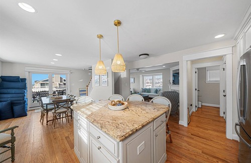 Avalon Casa | Victory Cru - 5 bedroom - Bay Views - Avalon, NJ