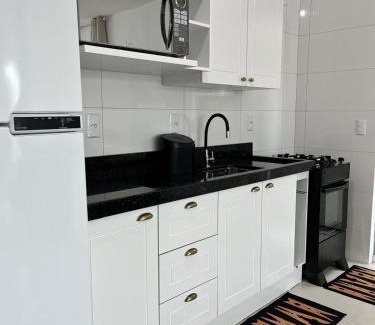 Ponta do Papagaio Apartamento | Vida boa 4 - Apto confortável a 150mts Praia do Sonho