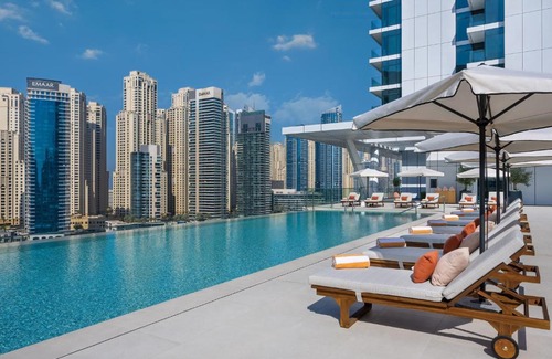 Dubai Marina Hotel | Vida Dubai Marina & Yacht Club