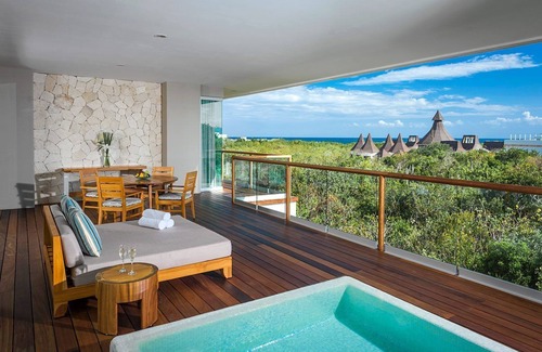 Villa Juarez Hotel | Vidanta Exclusive Resort, Experience Luxury vacation Mexico to Caribbean Sea.