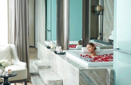 Pathumwan Hotel | VIE Hotel Bangkok - MGallery