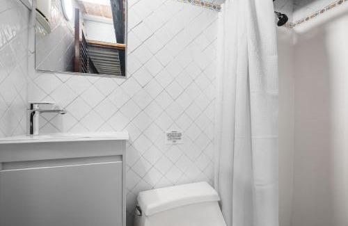 Catedral Apartamento | Viejo San Juan Art Loft Fast Wifi Ac