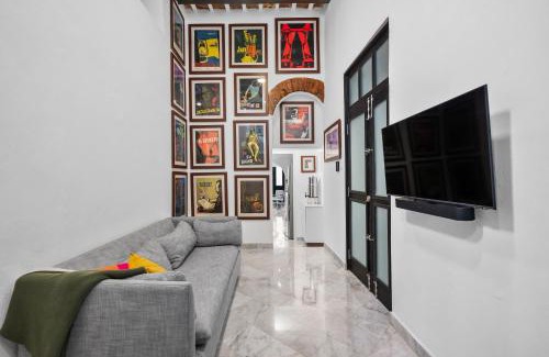 Catedral Apartamento | Viejo San Juan Art Loft Fast Wifi Ac