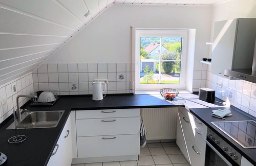 Weidenberg Apartamento | Viel Platz, für die ganze Familie. Mitten im Grünen aber ganz nah an Bayreuth.