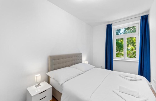 Rudolfsheim-Funfhaus Apartamento | Vienna Chic Residences #Suite11