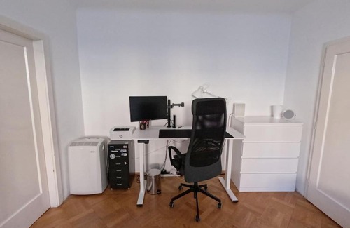 Nibelungen-Viertel Apartamento | Vienna: Cozy 2-Room Apt. (U3 - Schweglerstrasse)
