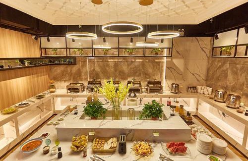 Wolong District Hotel | Vienna Hotel Nanyang People Road