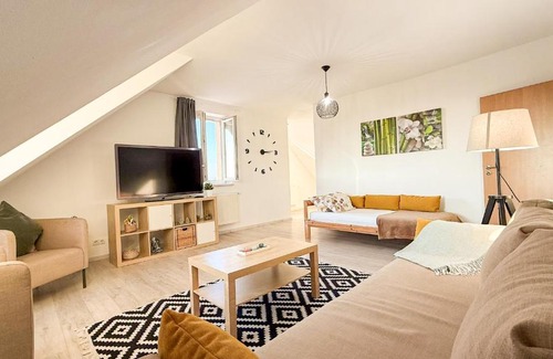 Sußenbrunn Apartamento | Vienna's Nature Corner - charming rooftop family apartment
