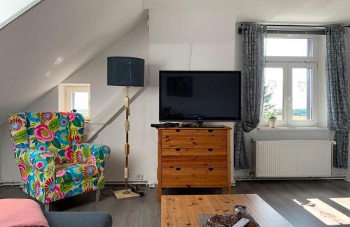 Petershagen b Fredersdorf b Berlin Apartamento | Vierseitenhof Hasenfelde - Ferienwohnung Feldblick