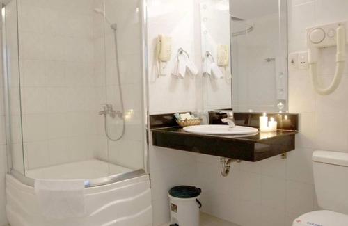 Hoan Kiem Hotel | Vietnam Trade Union in Hanoi
