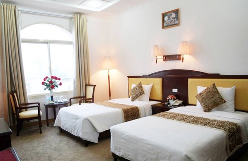 Hoan Kiem Hotel | Vietnam Trade Union in Hanoi