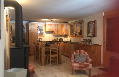 Grimentz Apartamento | Vieux Chalet B3 - A lovely 2 bedroom apartment in the village of Grimentz