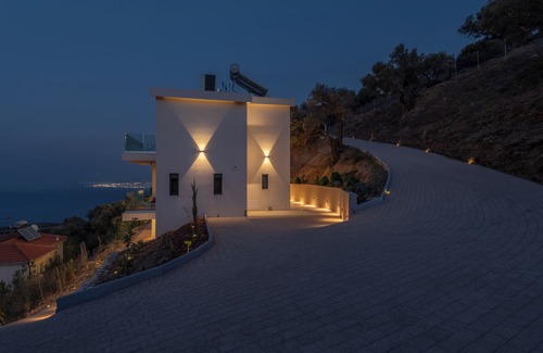 Rodhia Casa | Vieverde Villas. Villa Verde