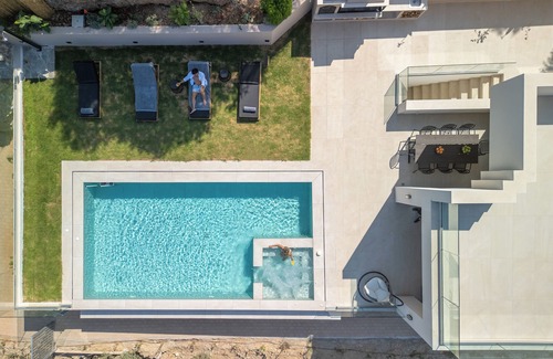 Rodhia Casa | Vieverde Villas. Villa Verde