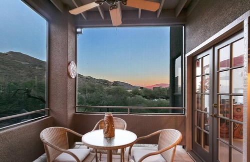 Tucson Condominio | View at Ventana Canyon 2 BR by Casago