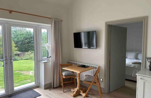 Douglas Casa | View is a Luxury Cosy 1 bed lodge