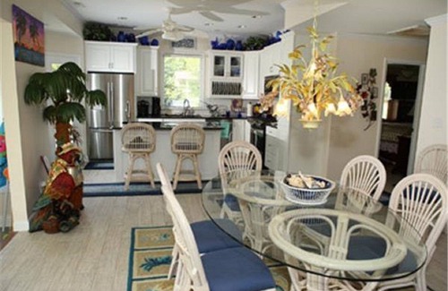 Newport Casa | Waterfront w / Deep Water Private Dock - Acceso al agua a Morehead City, NC
