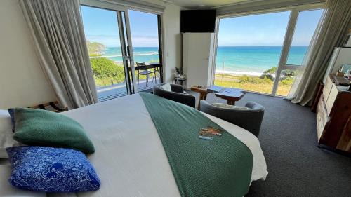 Runanga Cama Y Desayuno | View With A Room NZ - Boutique Beachfront Accommodation on the Great Coast Road