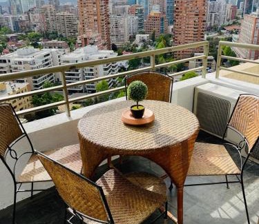 Apoquindo Apartamento | Views Cordillera