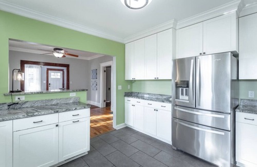 Northside Casa | Views/Downtown/Extremely nice neighborhood